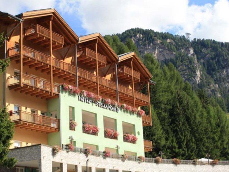Hotel Stella Montis Campitello di Fassa Esterno foto